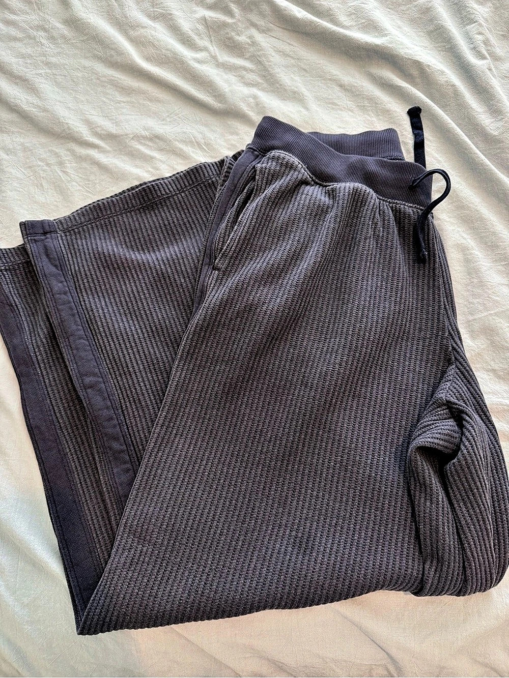 NAVY Aerie Sweatpants Set - Picture 3 of 4